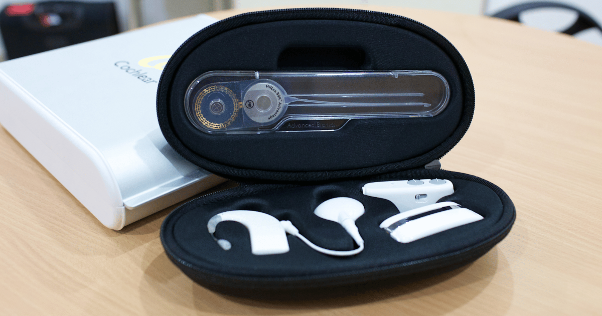 hybrid cochlear implants - Sphear speech - hearing clinic